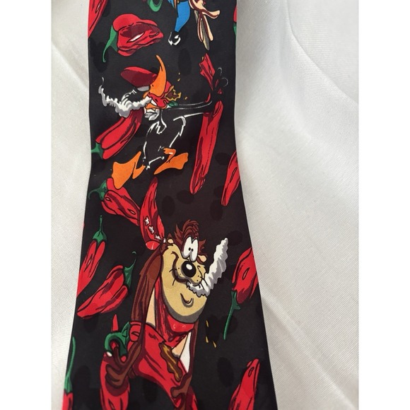 LOONEY TUNES MANIA - Vtg 90s Hot Chili Pepper Bugs Bunny Taz Black Neck Tie - Picture 3 of 5
